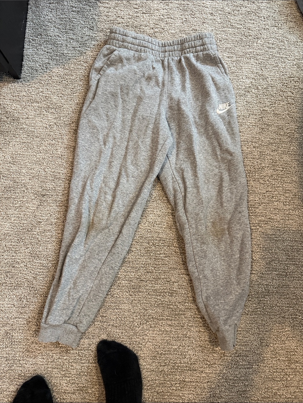 Nike Grey Youth Sweatpants with Elastic Waistband